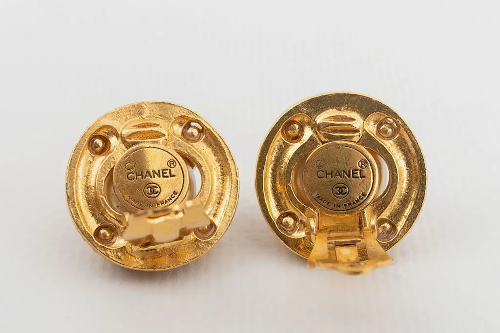 Boucles d'oreilles baroques Chanel