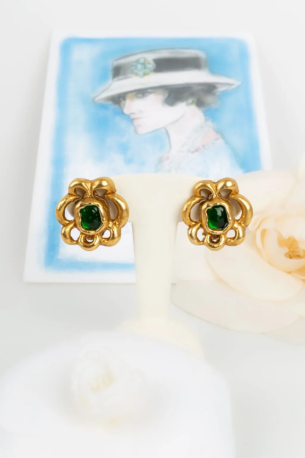 Boucles d'oreilles baroques Chanel