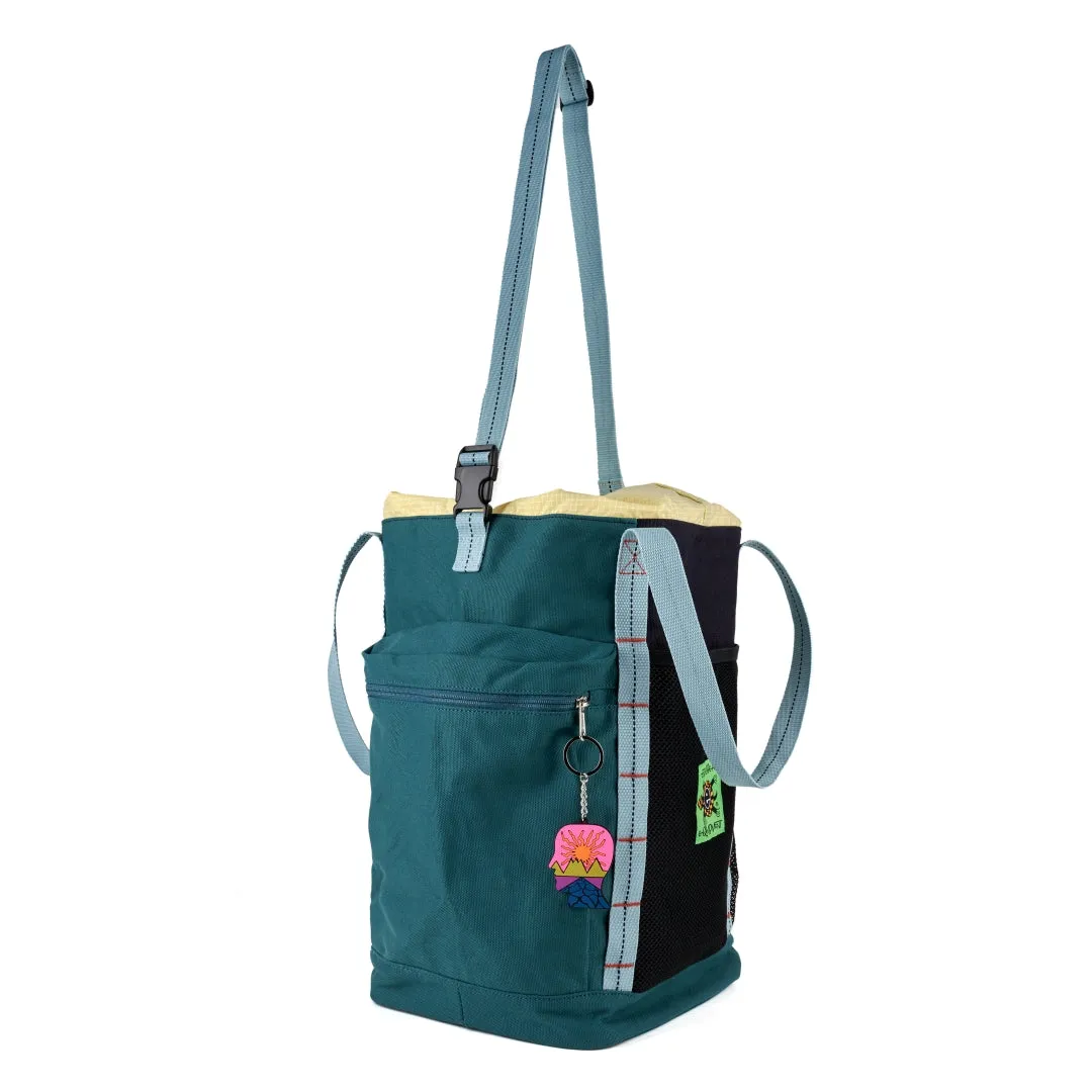 EQUIPMENT CLIMBING UTILITY BAG