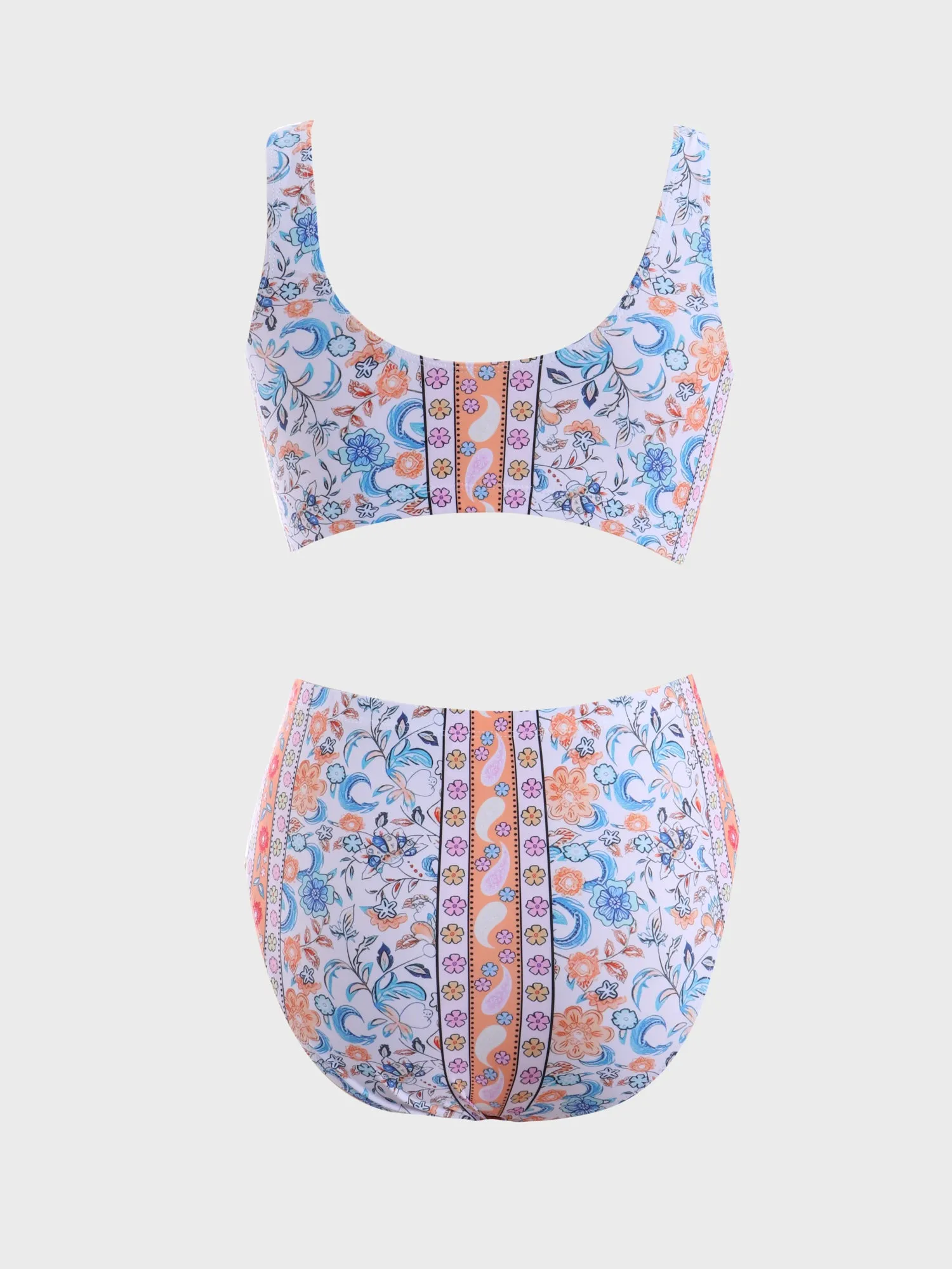 Midsize Flowers Keep You Flattering Bikini